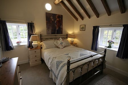 Chestnut Cottage bedroom